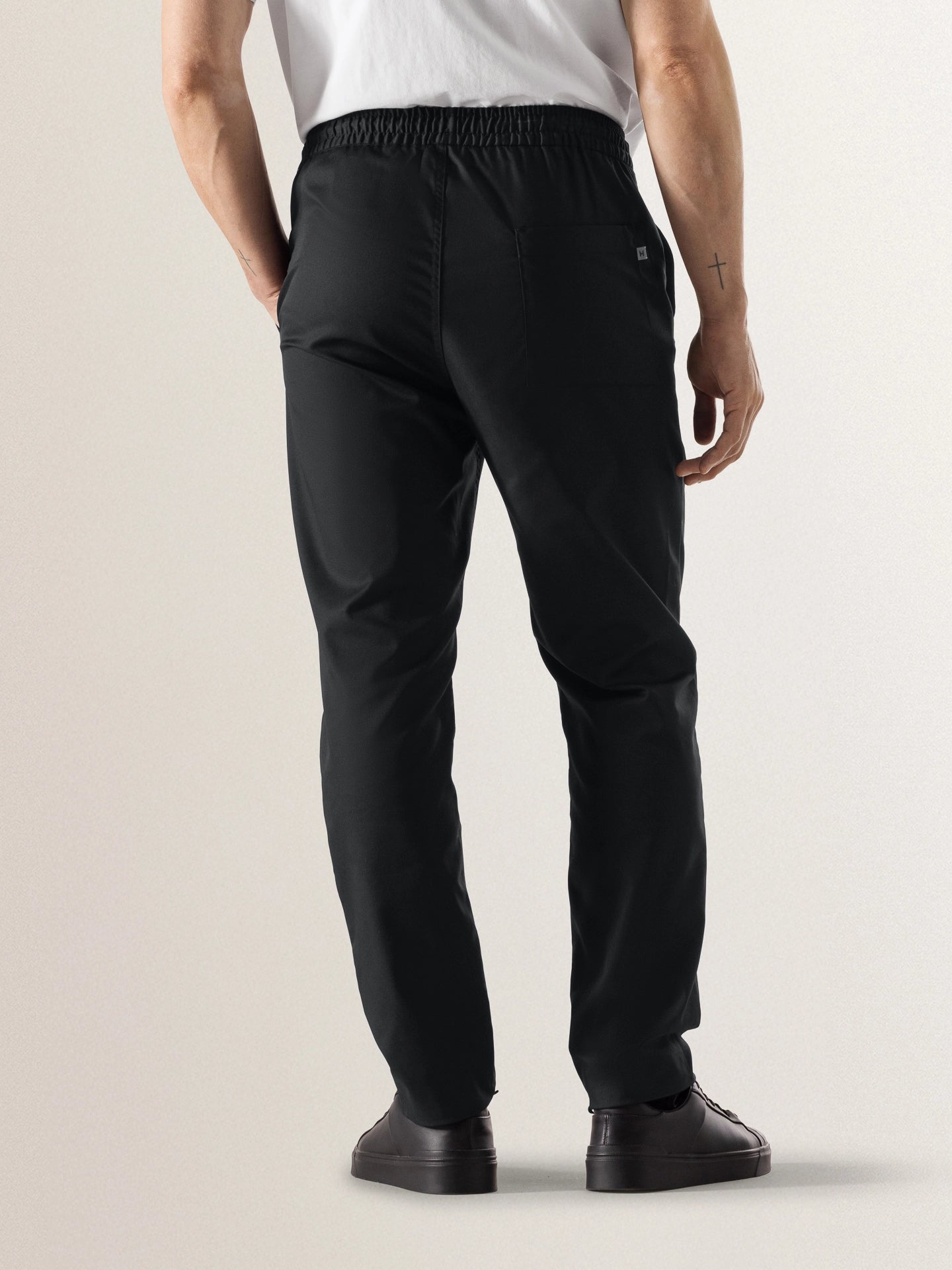 Oslo Black