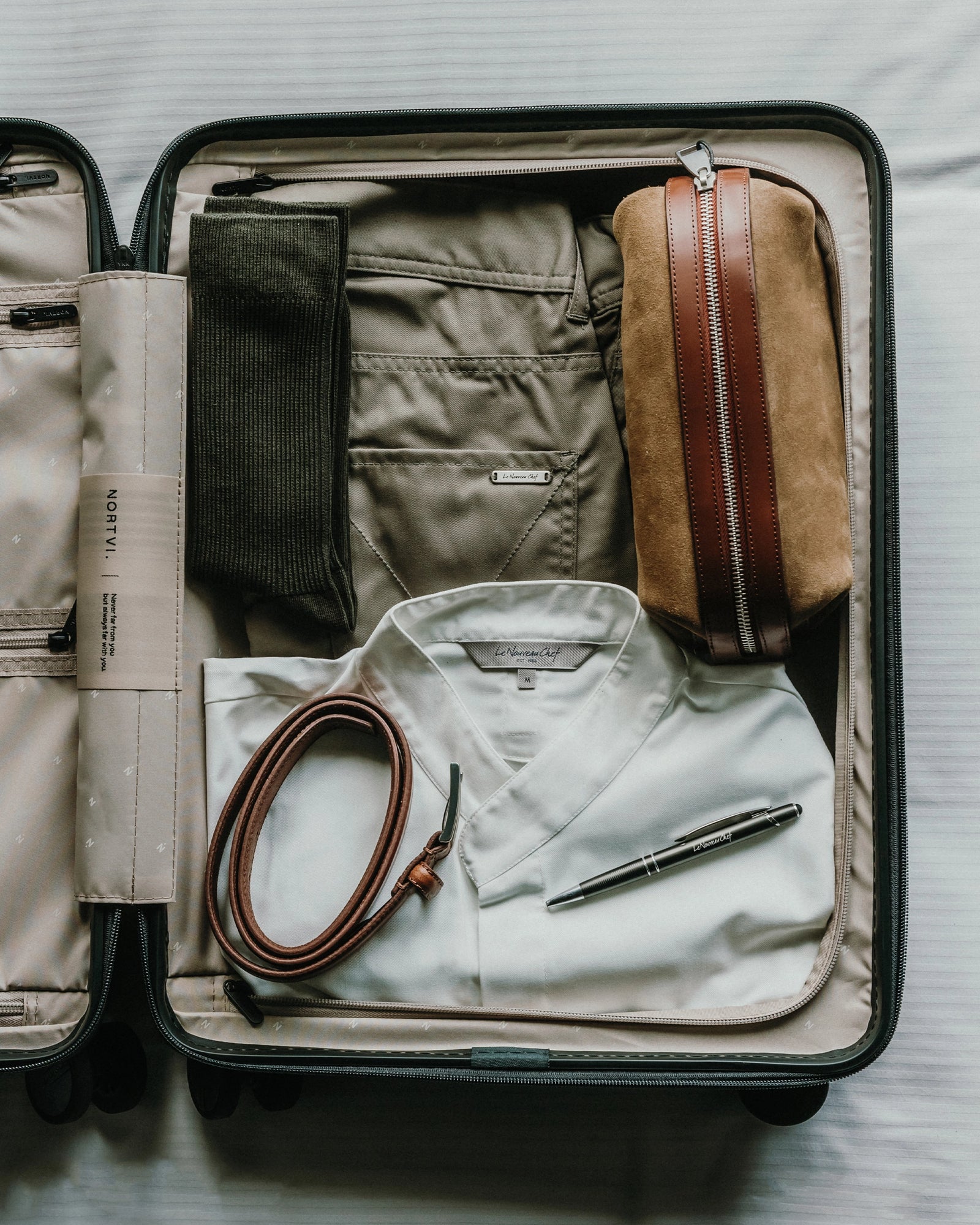 Image 42904389353745